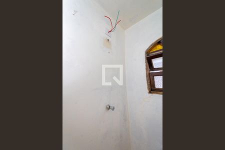 Casa para alugar com 110m², 2 quartos e 1 vaga Casa para alugar com 110m², 2 quartos e 1 vagaBanheiro 1