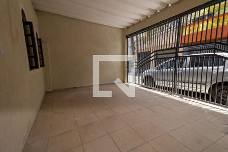Casa para alugar com 110m², 2 quartos e 1 vaga Casa para alugar com 110m², 2 quartos e 1 vagaGaragem