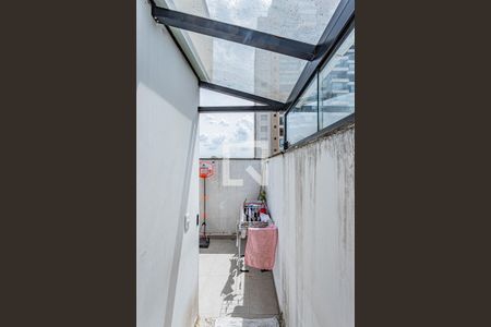 Apartamento à venda com 154m², 3 quartos e 3 vagas Apartamento à venda com 154m², 3 quartos e 3 vagasÁrea de Serviço