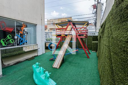 Apartamento à venda com 154m², 3 quartos e 3 vagas Apartamento à venda com 154m², 3 quartos e 3 vagasÁrea comum - Playground