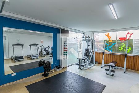 Apartamento à venda com 154m², 3 quartos e 3 vagas Apartamento à venda com 154m², 3 quartos e 3 vagasÁrea comum - Academia