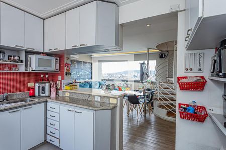 Apartamento à venda com 154m², 3 quartos e 3 vagas Apartamento à venda com 154m², 3 quartos e 3 vagasCozinha