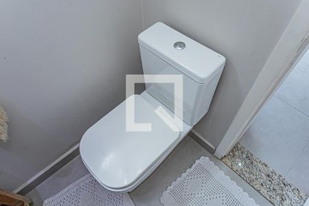 Apartamento à venda com 154m², 3 quartos e 3 vagas Apartamento à venda com 154m², 3 quartos e 3 vagasLavabo