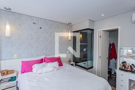 Apartamento à venda com 154m², 3 quartos e 3 vagas Apartamento à venda com 154m², 3 quartos e 3 vagasSuite