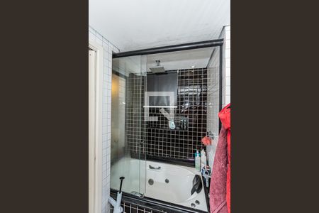 Apartamento à venda com 154m², 3 quartos e 3 vagas Apartamento à venda com 154m², 3 quartos e 3 vagasBanheiro suite