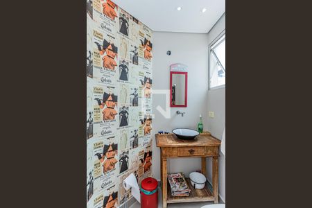 Apartamento à venda com 154m², 3 quartos e 3 vagas Apartamento à venda com 154m², 3 quartos e 3 vagasLavabo