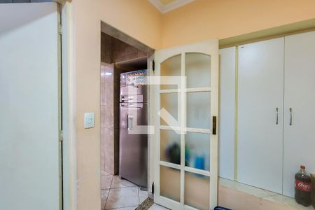 Casa à venda com 240m², 3 quartos e 4 vagasSuíte