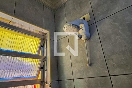 Casa à venda com 240m², 3 quartos e 4 vagasBanheiro da Suíte