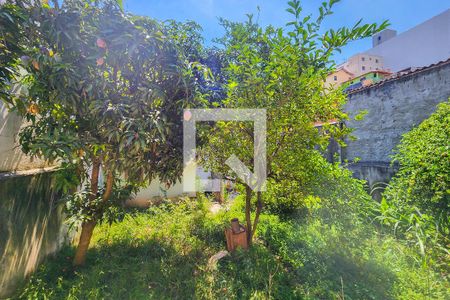 Casa à venda com 240m², 3 quartos e 4 vagasQuintal