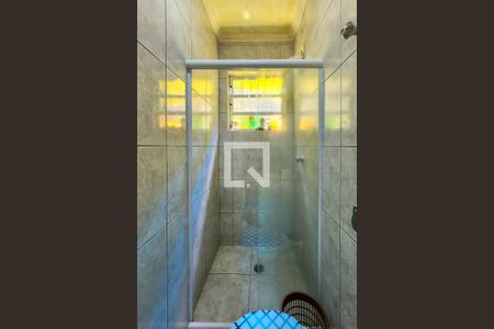 Casa à venda com 240m², 3 quartos e 4 vagasBanheiro da Suíte