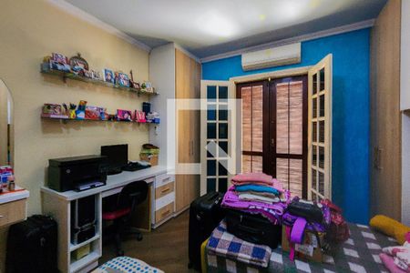 Casa à venda com 240m², 3 quartos e 4 vagasQuarto 2