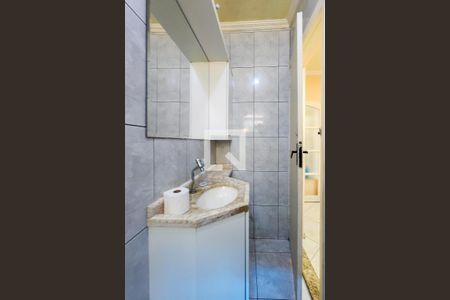 Casa à venda com 240m², 3 quartos e 4 vagasBanheiro da Suíte