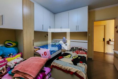 Casa à venda com 240m², 3 quartos e 4 vagasQuarto 2