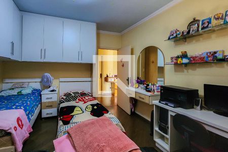 Casa à venda com 240m², 3 quartos e 4 vagasQuarto 2