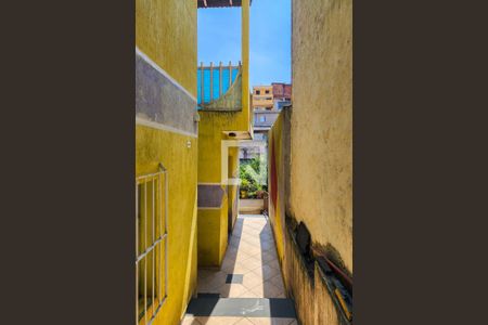 Casa à venda com 240m², 3 quartos e 4 vagasCorredor