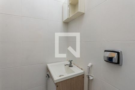 Banheiro de kitnet/studio para alugar com 0 quarto, 20m² em Andaraí, Rio de Janeiro