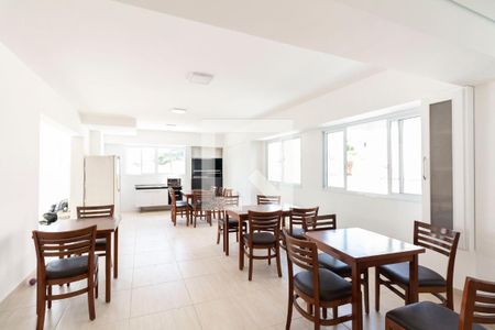 Apartamento para alugar com 39m², 1 quarto e 1 vagaCondomínio - Salão de Festas e Churrasqueira 