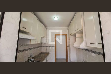 Apartamento para alugar com 70m², 2 quartos e 3 vagasCozinha