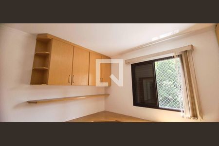 Apartamento para alugar com 70m², 2 quartos e 3 vagasQuarto