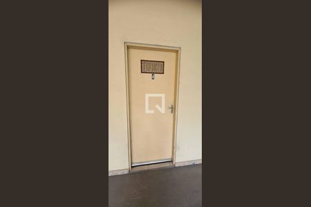 Apartamento para alugar com 70m², 2 quartos e 3 vagasPorta