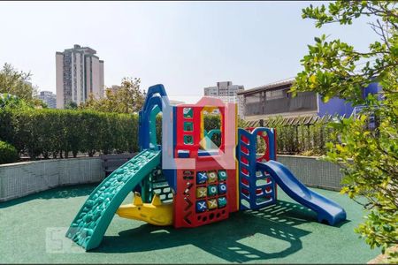 Apartamento à venda com 125m², 3 quartos e 2 vagasÁrea comum - Playground