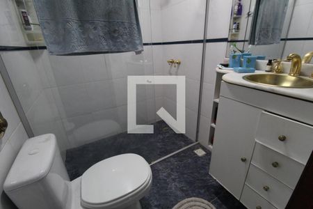 Casa à venda com 800m², 5 quartos e 3 vagasBanheiro da suíte 1