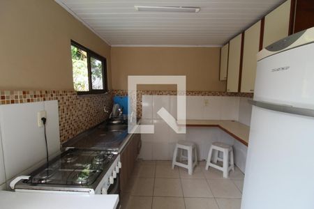 Casa à venda com 800m², 5 quartos e 3 vagasCozinha da edícula