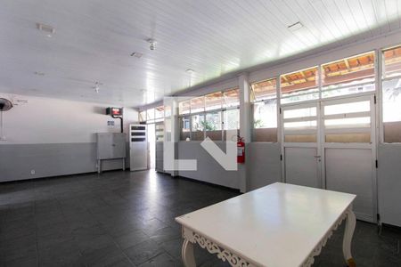 Apartamento para alugar com 56m², 2 quartos e 1 vagaÁrea Comum - Salão de Festas    
