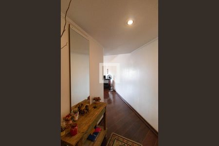 Hall de Entrada de apartamento à venda com 4 quartos, 145m² em Vila Itapura, Campinas