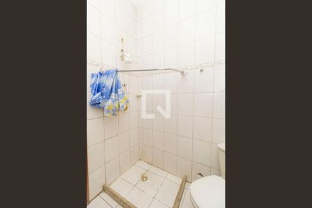 Apartamento à venda com 45m², 2 quartos e sem vaga Apartamento à venda com 45m², 2 quartos e sem vagaBanheiro