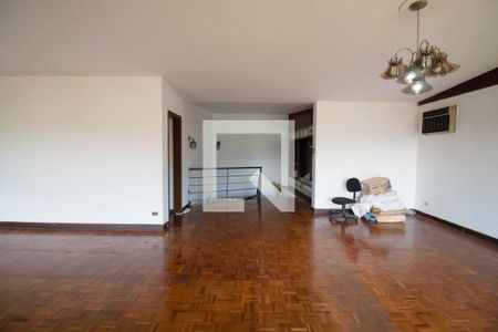 Sala de casa para alugar com 8 quartos, 430m² em Sumaré, São Paulo