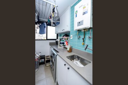 Apartamento à venda com 75m², 3 quartos e 1 vagaÁrea de Serviço