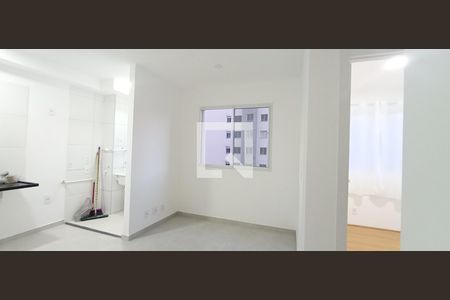 Sala de apartamento para alugar com 2 quartos, 36m² em Usina Piratininga, São Paulo