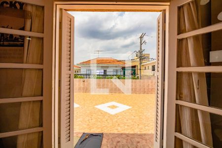 Casa de condomínio à venda com 300m², 5 quartos e 4 vagasQuarto 2