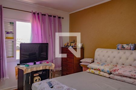 Casa de condomínio à venda com 300m², 5 quartos e 4 vagasQuarto 1