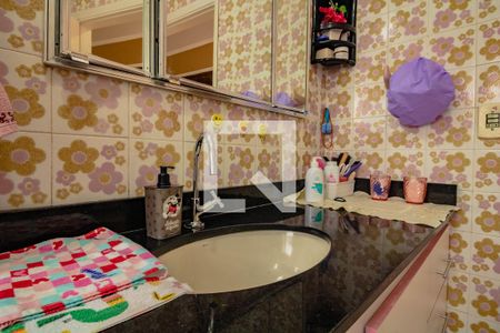 Casa de condomínio à venda com 300m², 5 quartos e 4 vagasBanheiro