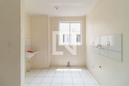 Apartamento à venda com 44m², 2 quartos e 1 vaga Apartamento à venda com 44m², 2 quartos e 1 vagaCozinha e Área de Serviço
