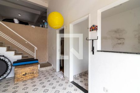 Casa à venda com 290m², 3 quartos e 5 vagas Casa à venda com 290m², 3 quartos e 5 vagasSalão