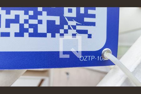 Casa à venda com 290m², 3 quartos e 5 vagas Casa à venda com 290m², 3 quartos e 5 vagasOZTP-103