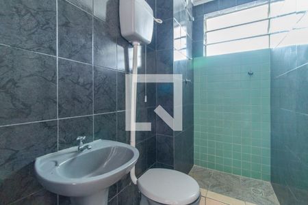 Banheiro de apartamento à venda com 1 quarto, 43m² em Nonoai, Porto Alegre