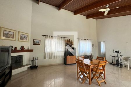 Casa de condomínio à venda com 600m², 4 quartos e 6 vagasSalão de Festas