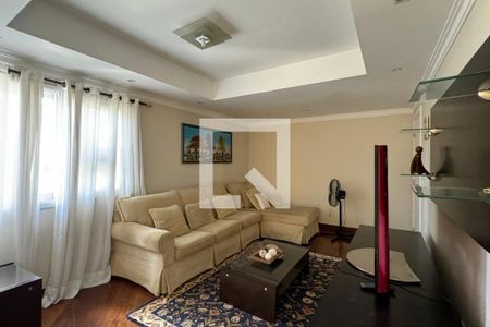 Sala de TV de casa de condomínio à venda com 4 quartos, 600m² em Alphaville, Santana de Parnaíba