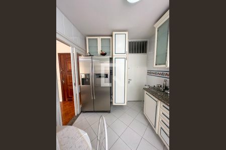 Apartamento à venda com 85m², 3 quartos e 1 vagaCozinha