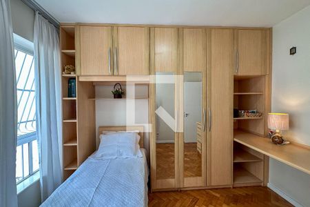 Apartamento à venda com 85m², 3 quartos e 1 vagaQuarto 02