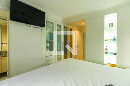 Apartamento à venda com 127m², 3 quartos e 2 vagasSuíte 2