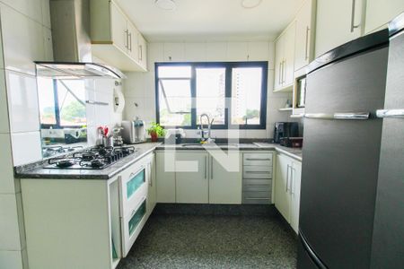 Apartamento à venda com 127m², 3 quartos e 2 vagasCozinha