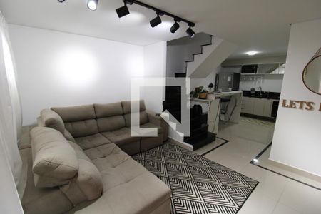 Sala de casa de condomínio para alugar com 2 quartos, 122m² em Vila Dom Pedro Ii, São Paulo
