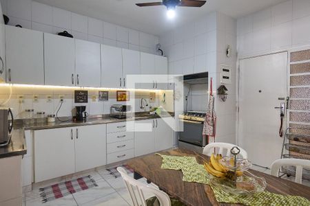 Apartamento à venda com 165m², 4 quartos e 1 vagaCozinha