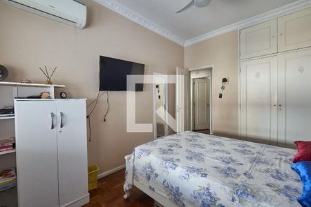 Apartamento à venda com 165m², 4 quartos e 1 vagaQuarto 2