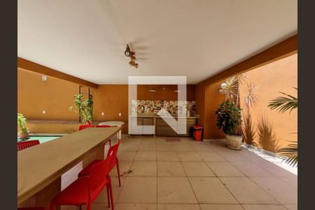 Apartamento à venda com 165m², 4 quartos e 1 vagaÁrea comum